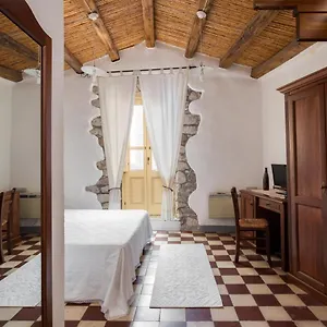 Inn Di Corte, Bosa