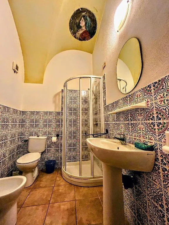 Antica Dimora Il Biancospino - Camera Con Bagno Hotel Bosa